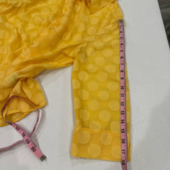 Alfred Dunner Blouse Sheer Circles 3/4 Sleeve Butter Yellow Women’s Size 12P - Picture 7 of 11